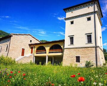 Rustico / Casale Residenziali in vendita